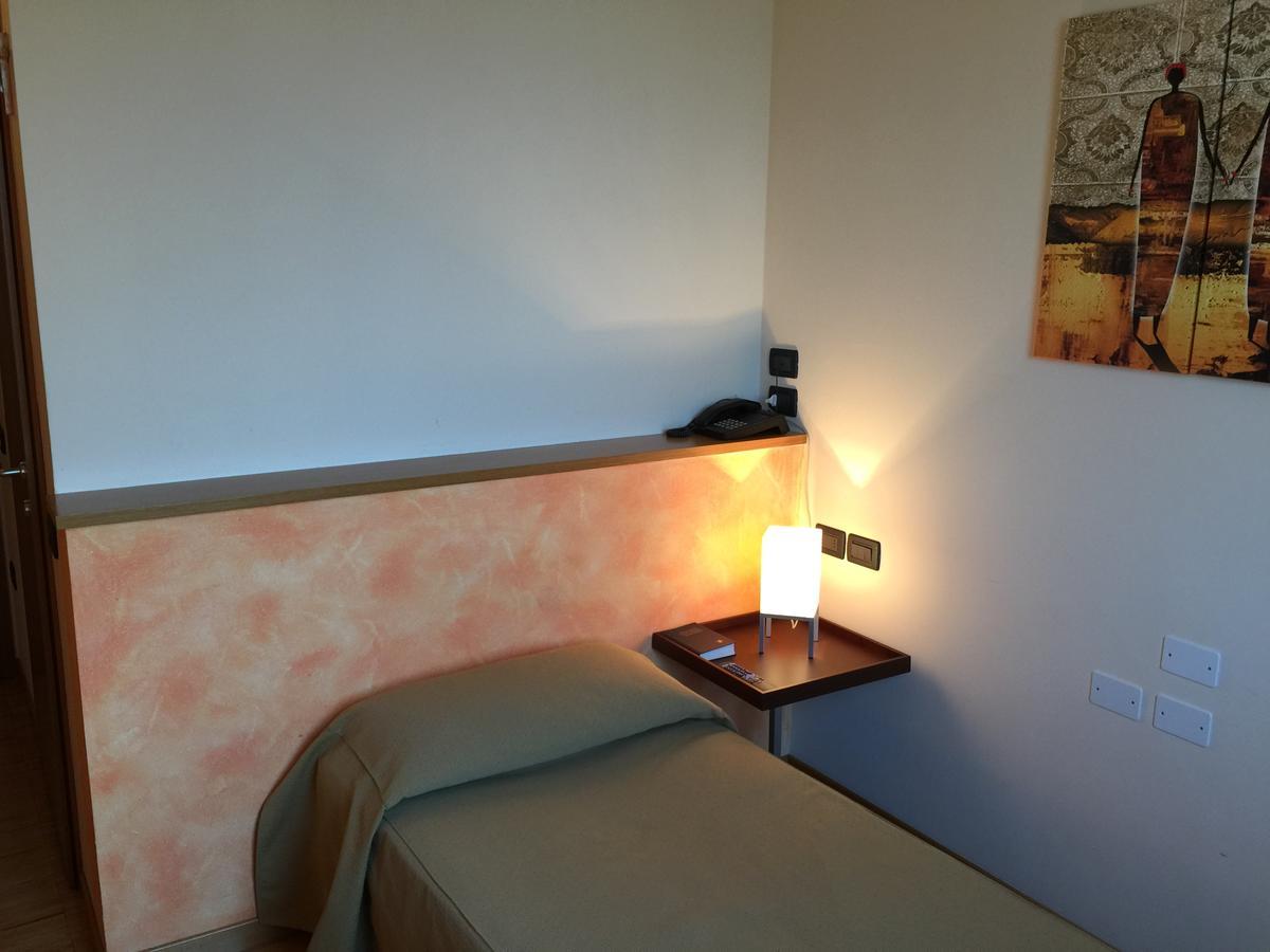 Locanda Corte Girlanda Верона Екстериор снимка